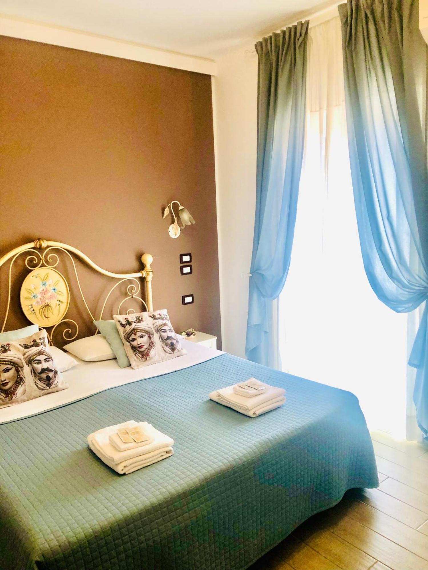 B&B Giulia Таорміна Екстер'єр фото