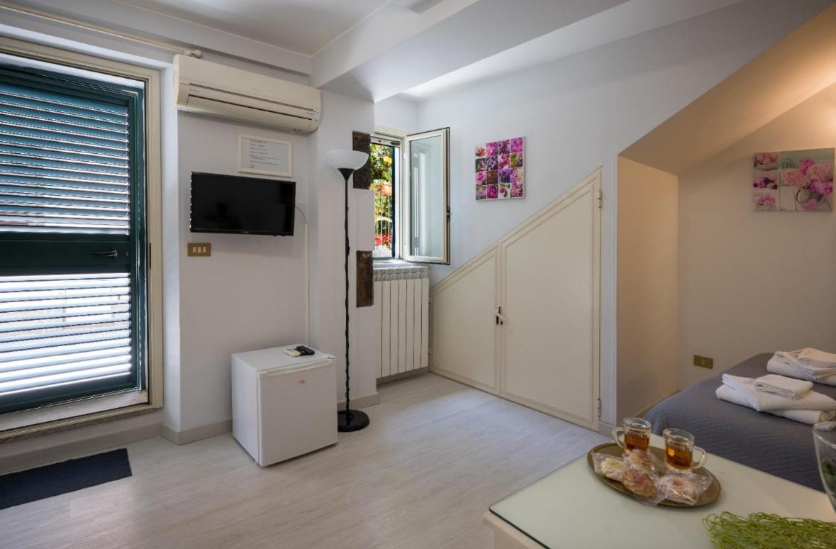 B&B Giulia Таорміна Екстер'єр фото