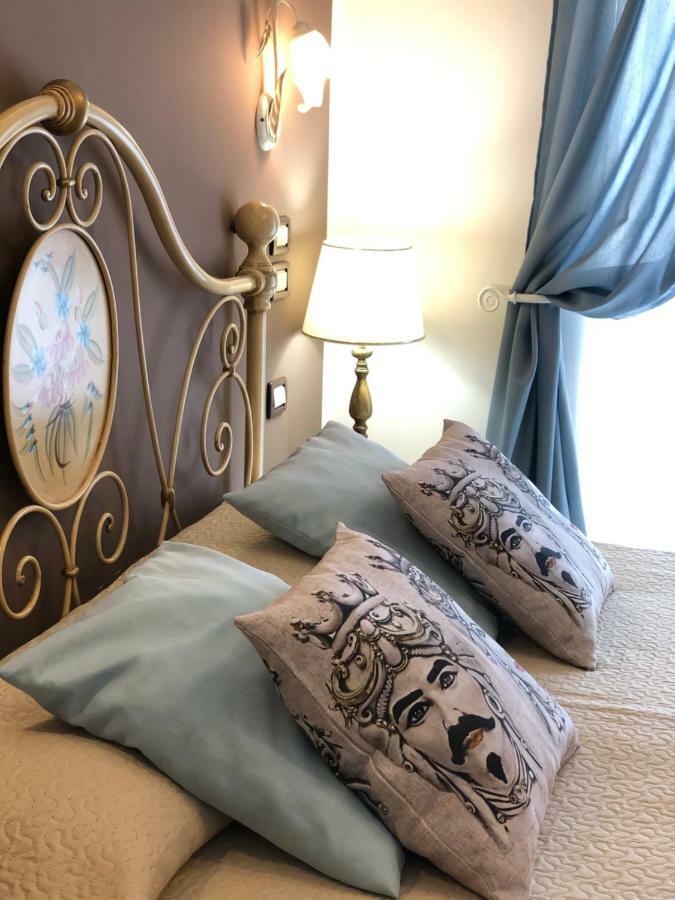 B&B Giulia Таорміна Екстер'єр фото